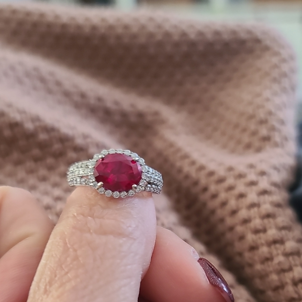 Elegant Ruby Red Colored Gemstone Ring - image 1